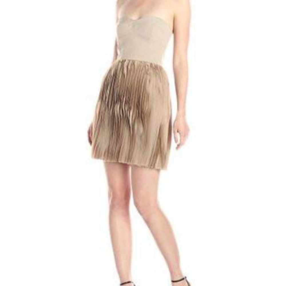 Strapless dress